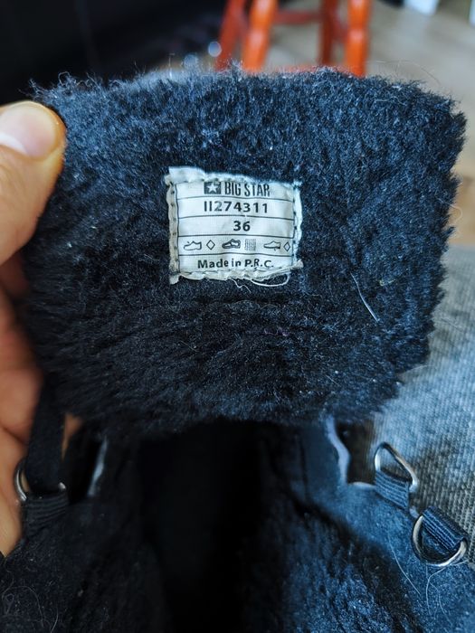 4 pary damskich butów, rozmiar 36, mix stylów