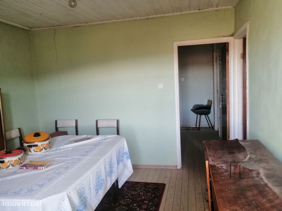 Moradia para Restaurar T3 Venda em Mogadouro, Valverde, Vale de Porco