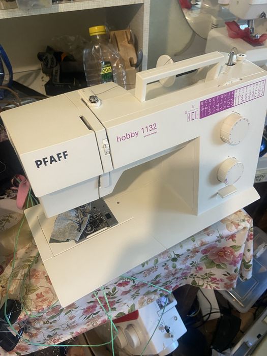 Немецкая надежная машинка Прошьет кожу и коттон