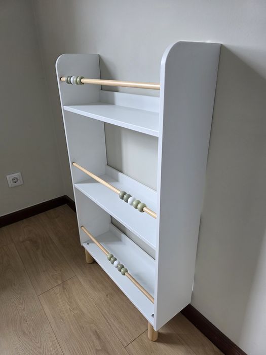 Estante Montessori nova