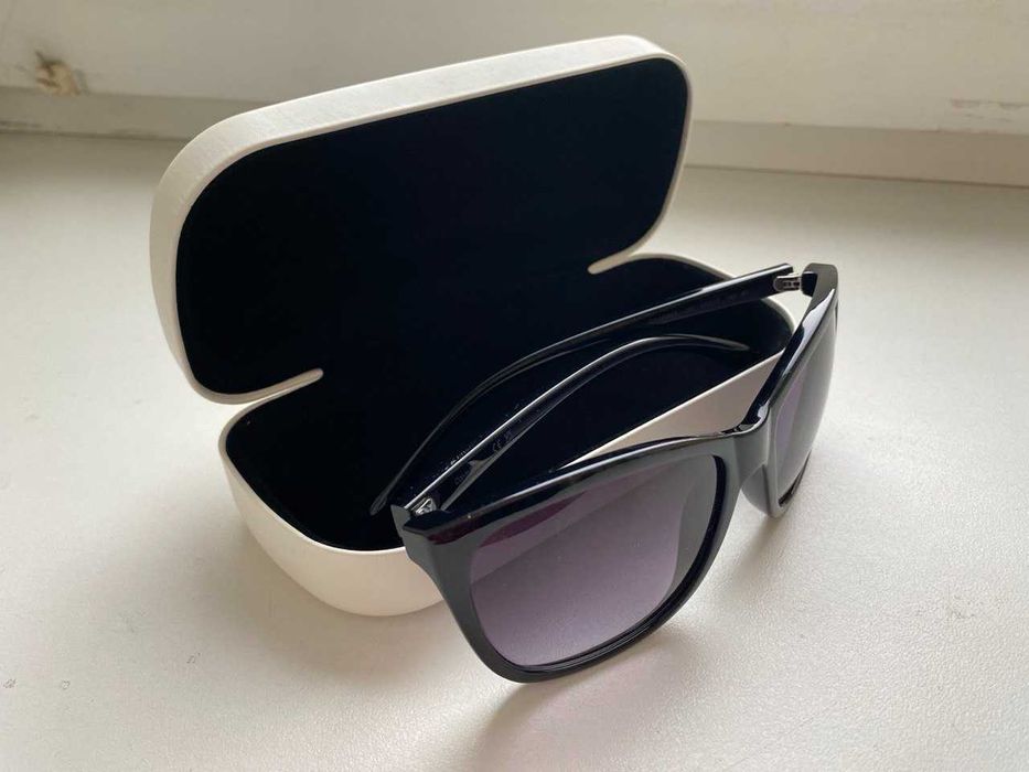 Окуляри сонцезахисні CALVIN KLEIN жіночі 100% UV захист Оригінал, нові