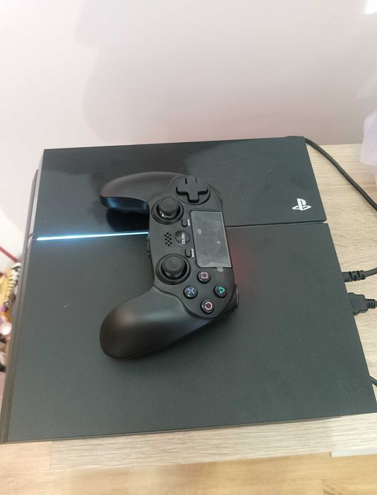 PS4 z padem - okazja!