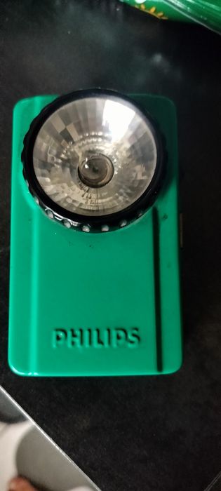 Kieszonkowa latarka marki Philips PRL