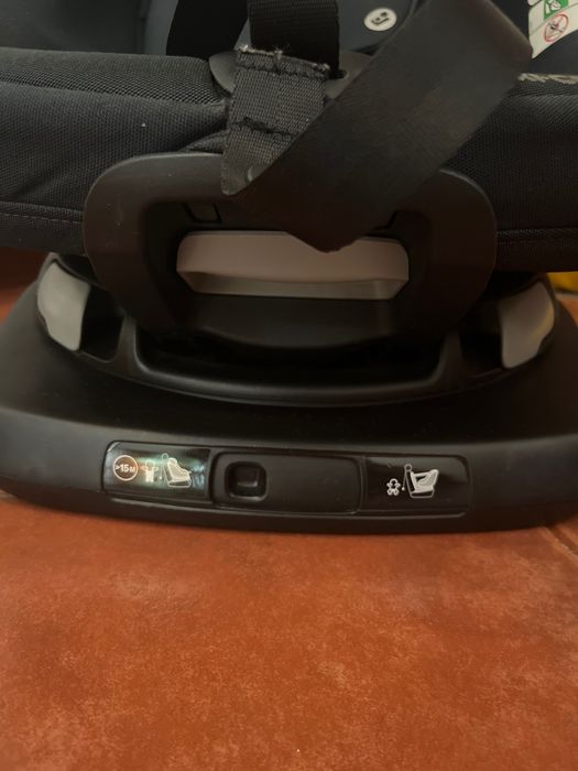 Cadeira automóvel para bebé/criança com isofix