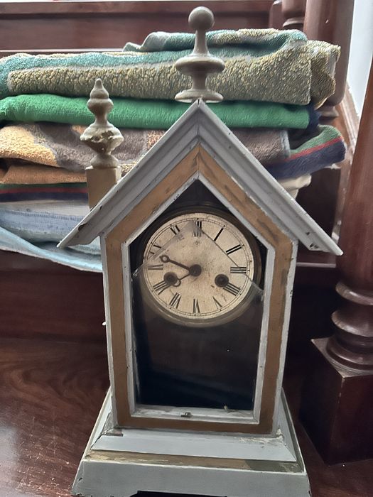 Relogio de pendulos centenario