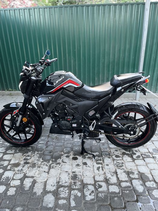 Продам Lifan sr220