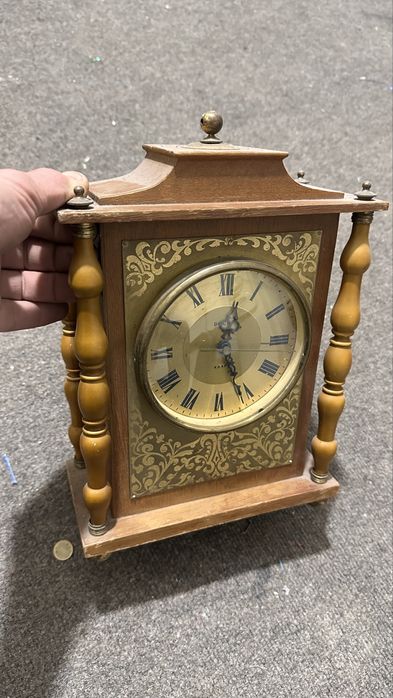 Старинные часы от бабушки