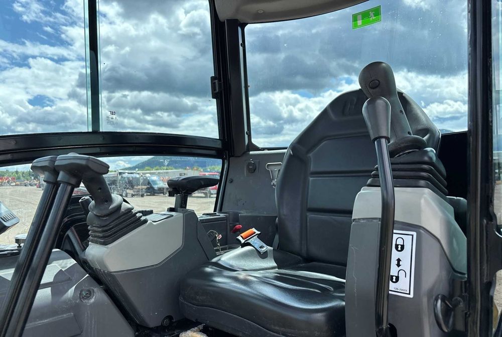Caterpillar 303 CR 2024 — 420 м/г | 3 т компактної сили | EPA + CE