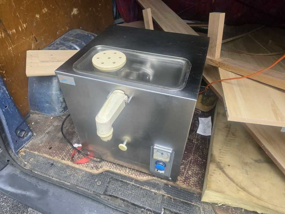 Maszyna do bitej śmietany CARPIGIANI - 5L