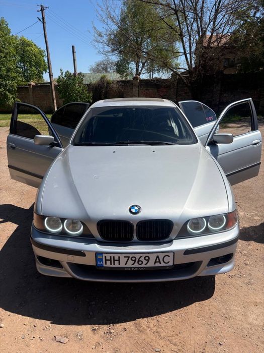 Продам БМВ Е39 520 в гарному стані