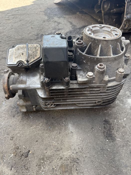 Задній міст VW T5 4*4 haldex