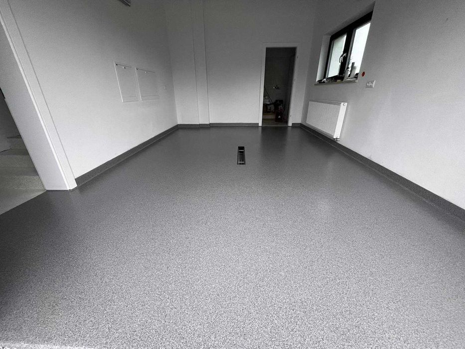 Posadzki żywiczne Epoksydowe Poliuretanowe garaż, hale, korytarze