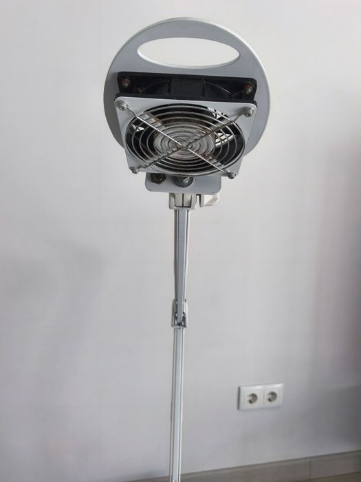 Aspirador manicure e pedicure portátil