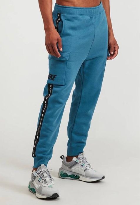 Штани Nike з лампасами