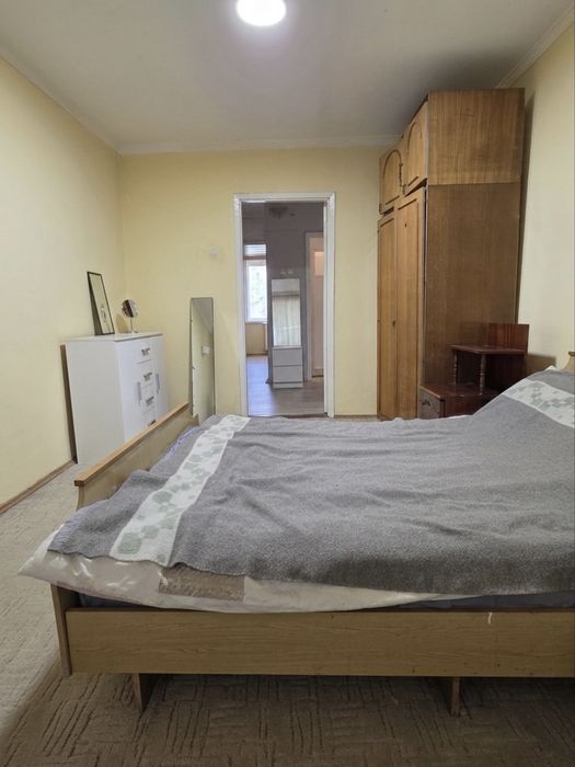 Продається 2х кімнатна ЧЕШКА в р-ні ТЦ МАЙДАН (ГЕРОЇВ МАЙДАНУ), 1ий високий поверх, БЕЗ ПОДАТКУ!