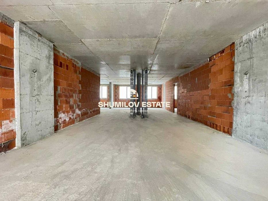 Продаж приміщення 133 м² вул. Угорська