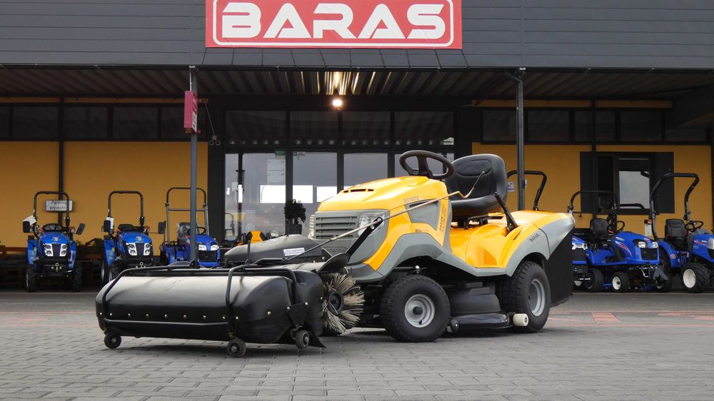 Zamiatarka do traktorów kosiarek Stiga John Deere Cub Cadet MTD Tielburger - Baras