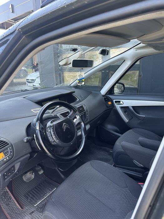 Citroen C4 Grand Picasso 2013 року