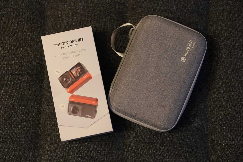 Insta360 ONE RS Twin Edition - kamera sportowa 360 / 4K