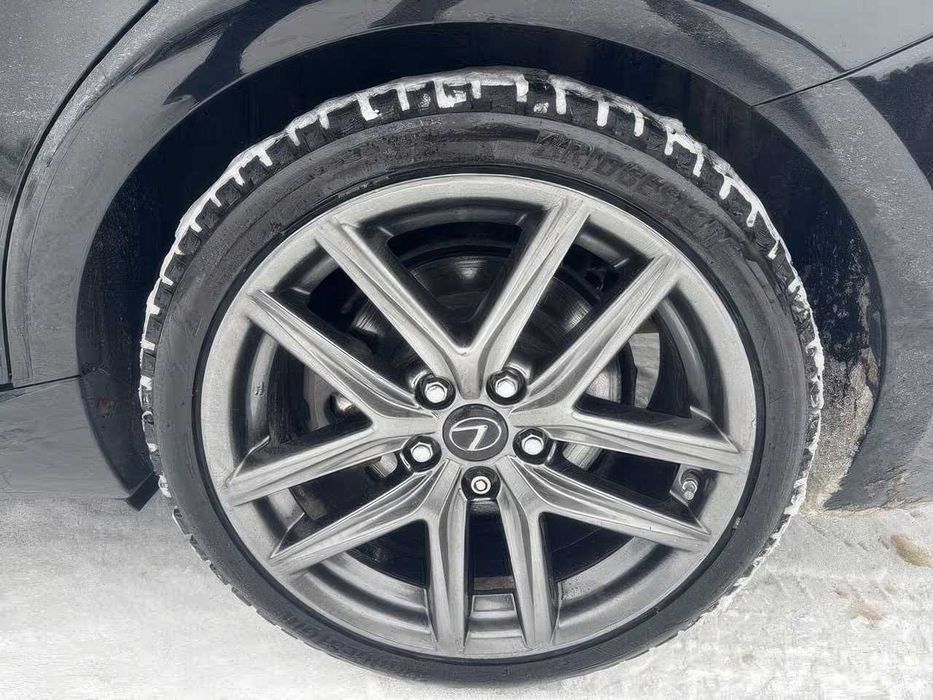 Lexus IS 300      2016