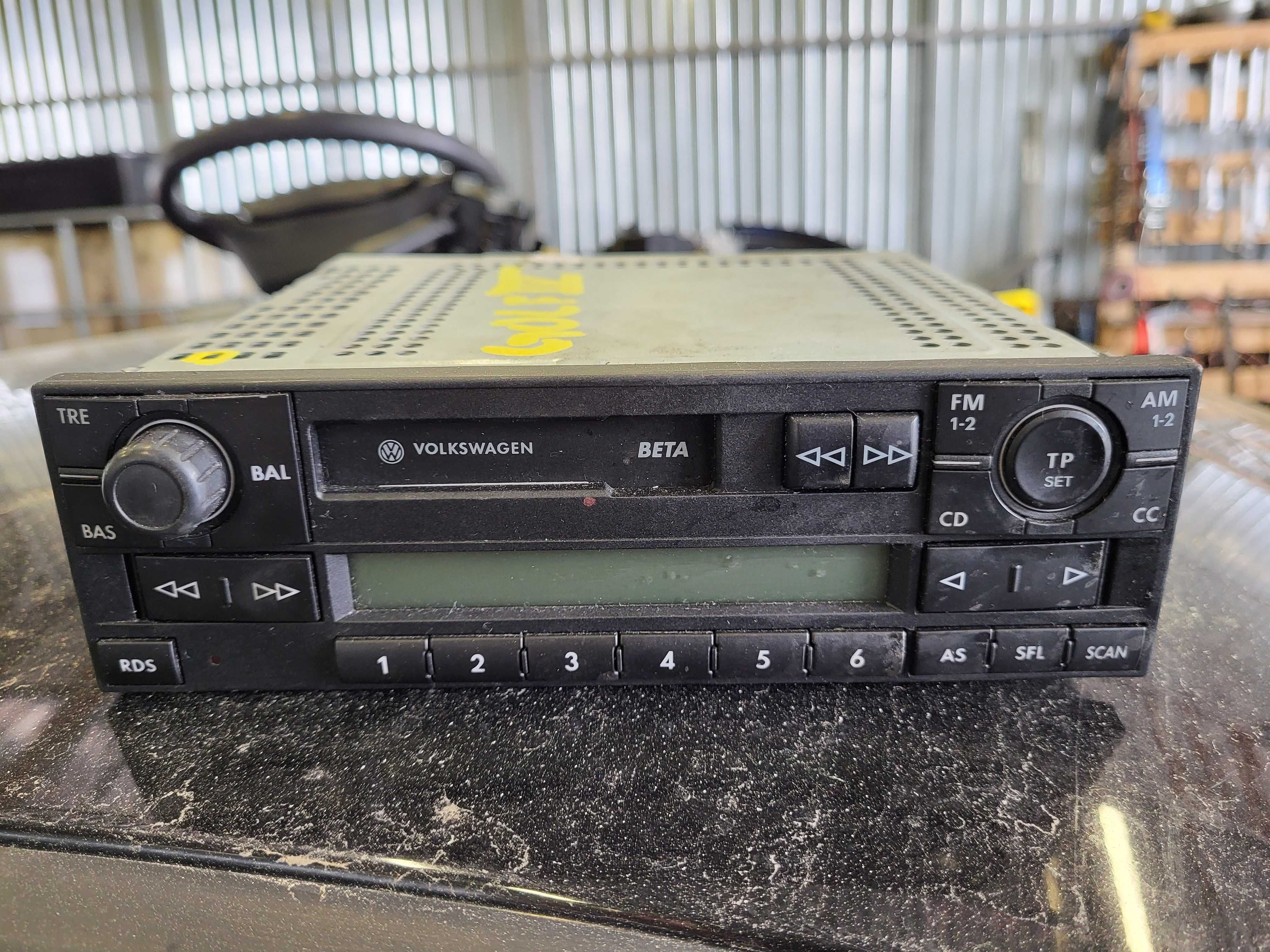 Autoradio Radio Kassette BETA V 1J0035152E VW Golf IV Passat 3BG