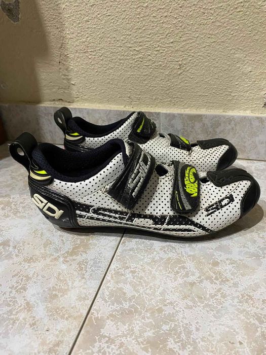 Sapatos SIDI triathlon (cycling shoes)