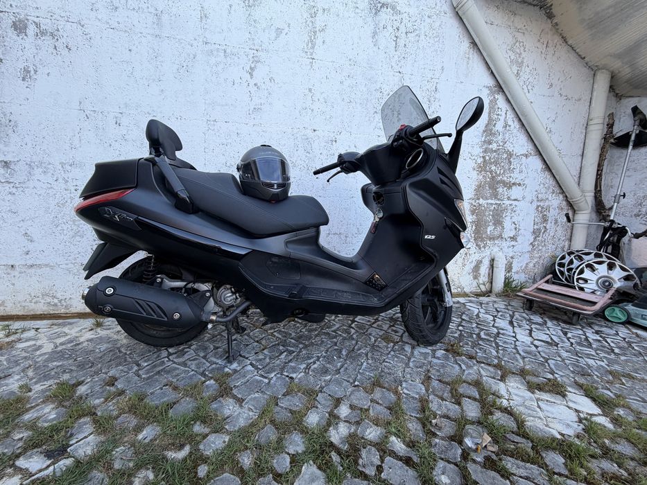 Mota scooter piaggio