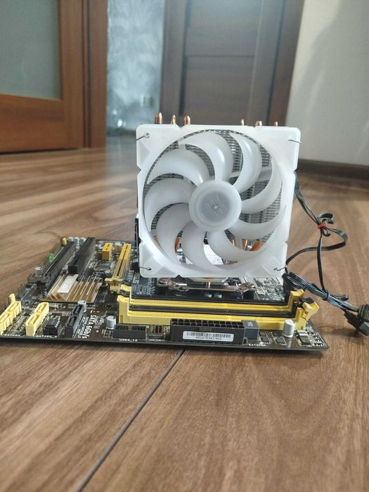Zestaw płyta + procesor + chłodzenie | ASUS B85M-E | i5-4590S | SilentiumPC