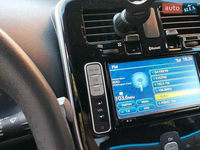 Продам Nissan Leaf 24 кВт (запас ходу до 140 км) з відмінною батареєю!