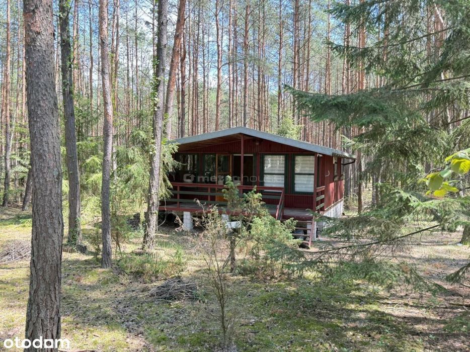 Działka budowlana z domkiem