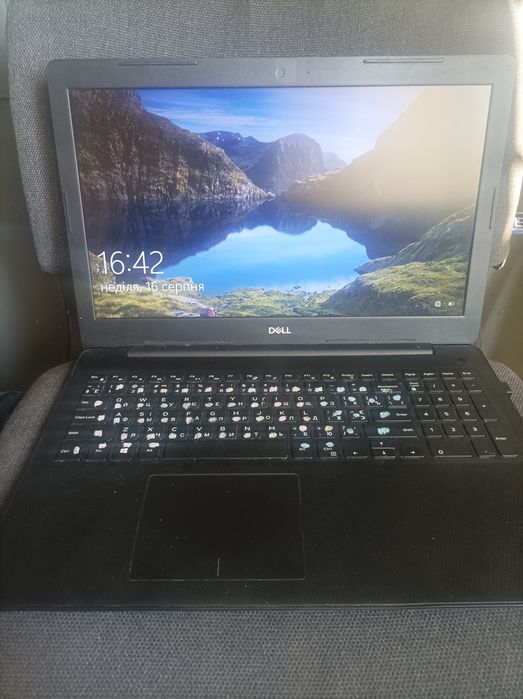 Dell Inspiron 15 3584