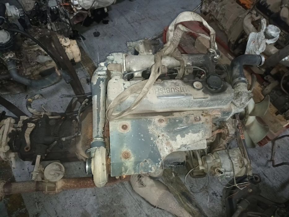Motor e caixa mitsubishi canter fe 444 ref. 4D31
