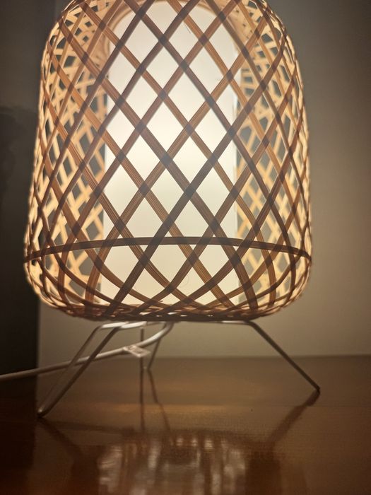 Candeeiro de mesa