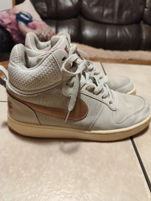 Nike damskie idealne na wiosnę i lato.