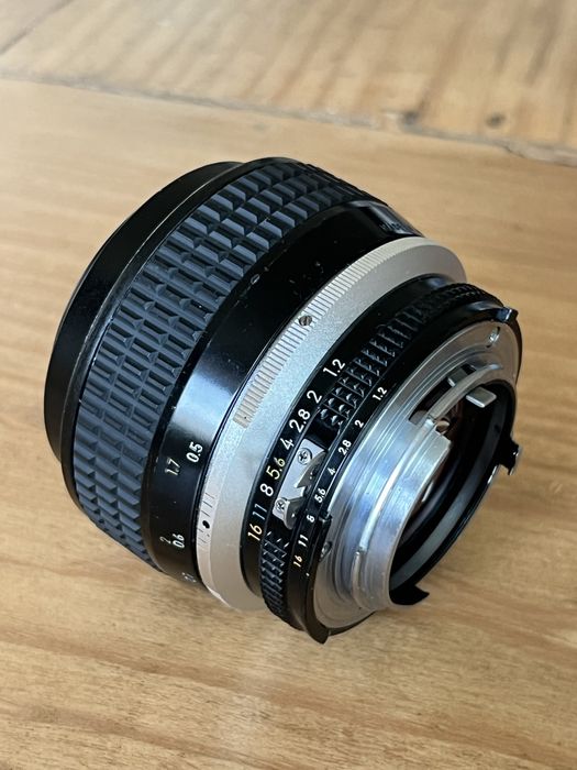 Nikon 58 Noct-Nikkor 1:1.2