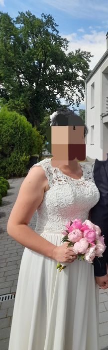 Sukienka ślubna ecru