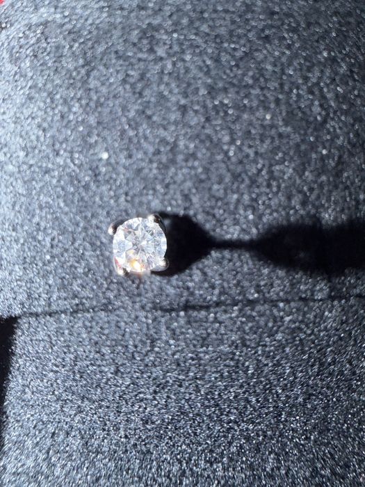 Certyfikat! Przepiekne kolczyki z brylantami w zlocie