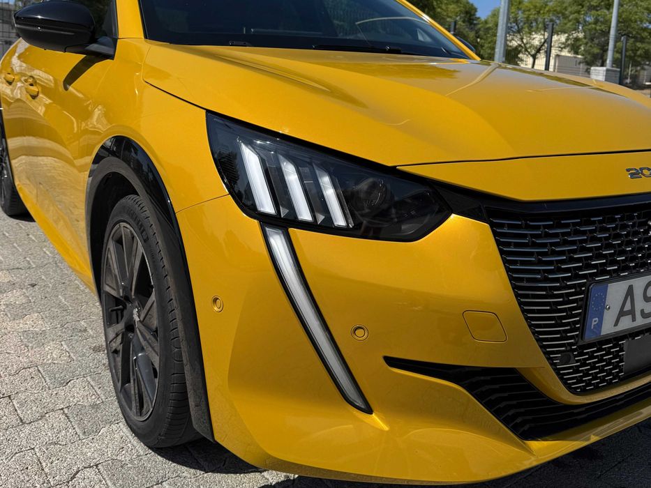 Peugeot 208 GT 2022