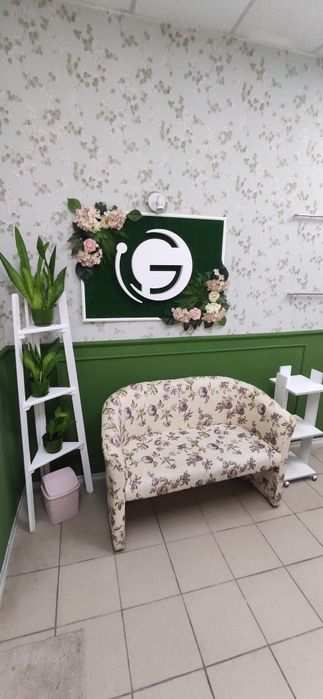 Здається окремий кабінет