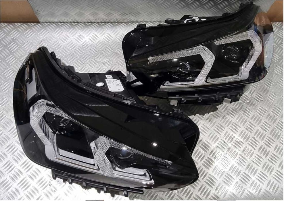 BMW X1 U11 фары левая правая