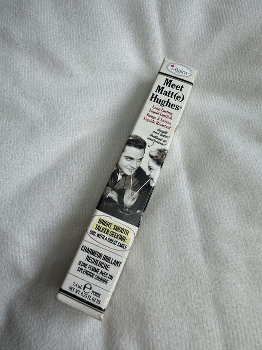 TheBalm matowa pomadka w płynie Honest