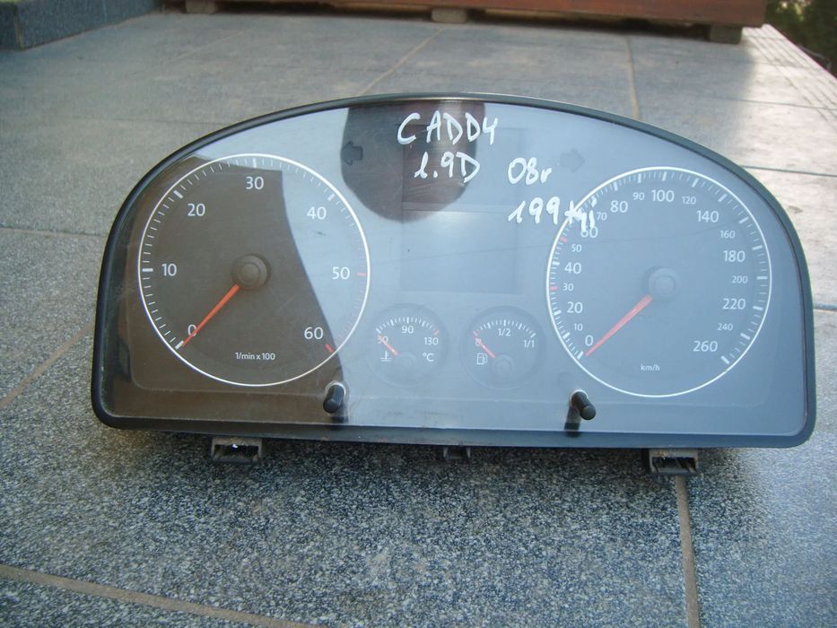 vw caddy 3 08r 1.9D  licznik- zegar 1t0920864a