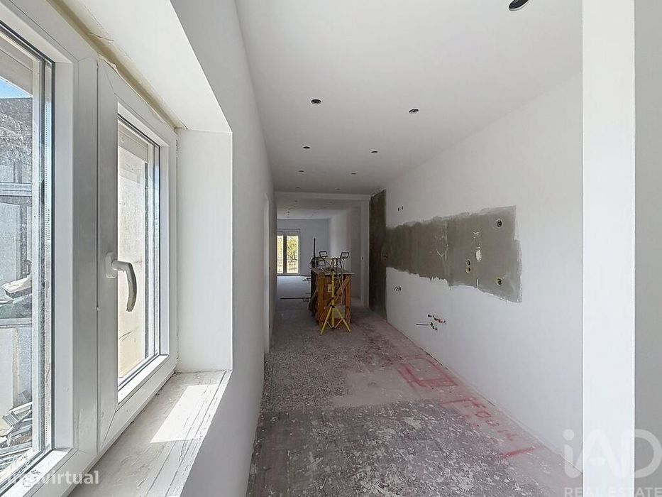 Casa / Villa T4 em Mexilhoeira Grande de 126 m2