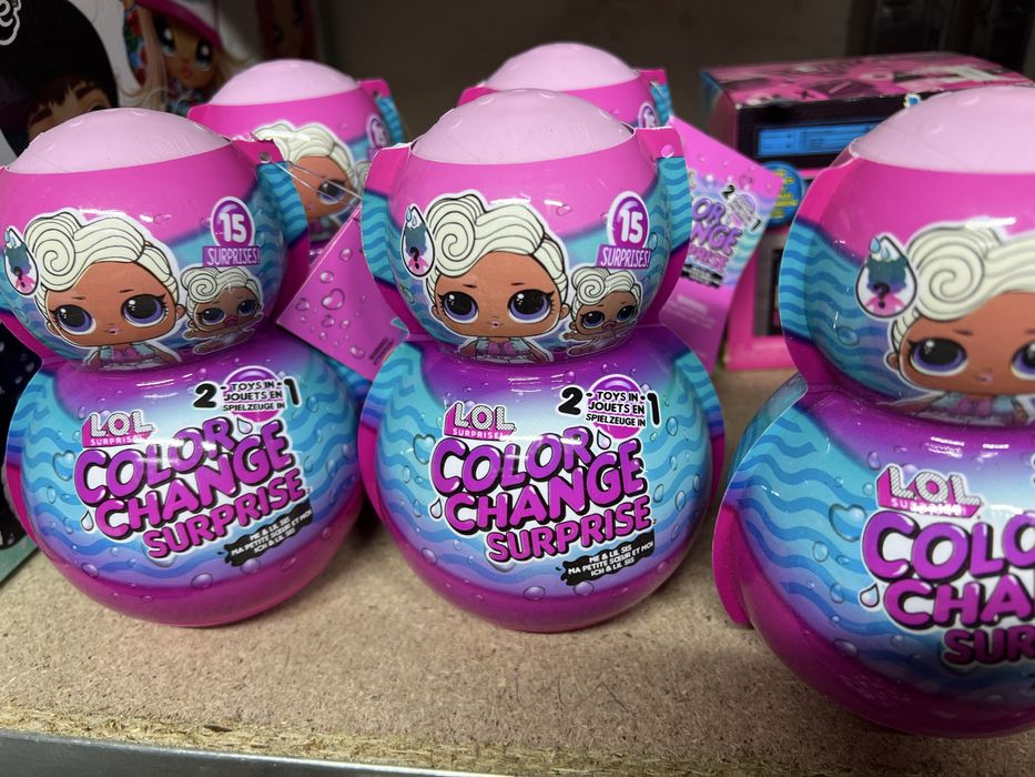 Lol  color change me & my lil sis