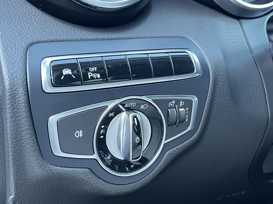 Mercedes C 300h BlueTECH Hybrid