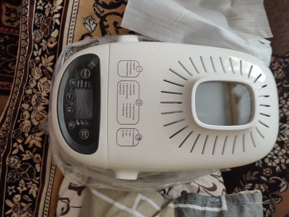 Продам хлібопічку tefal home bread baguette pf610138