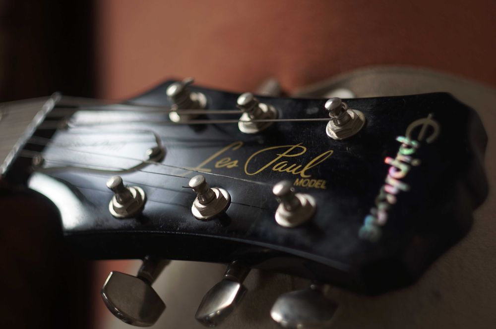 Gitara elektryczna Epiphone les paul 100 czarna