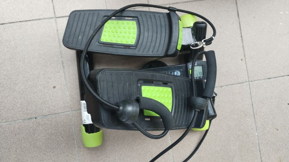 Stepper elektroniczny z gumkami