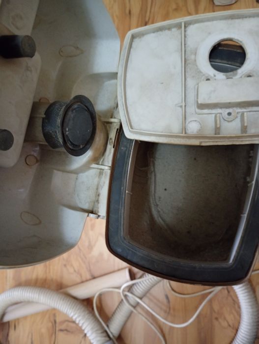 Odkurzacz Zelmer PRL 750W
