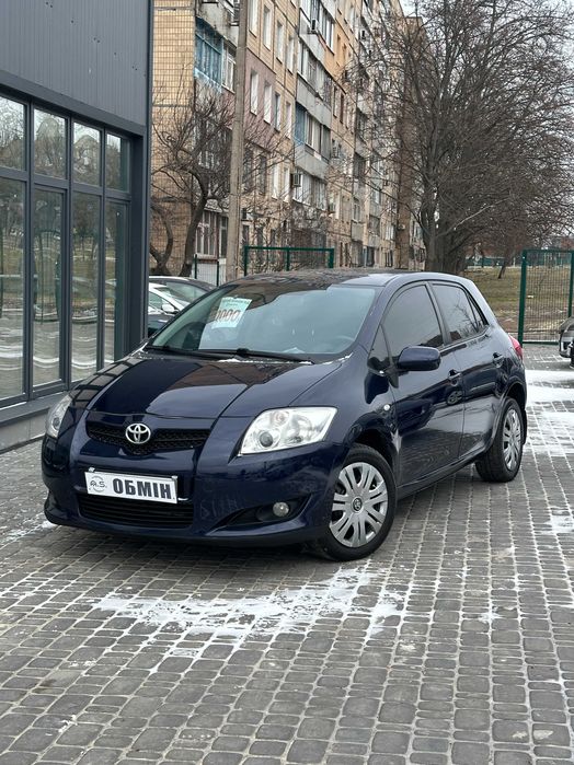 Продам Toyota Auris 2008 рік можлива розстрочка,кредит,обмін!